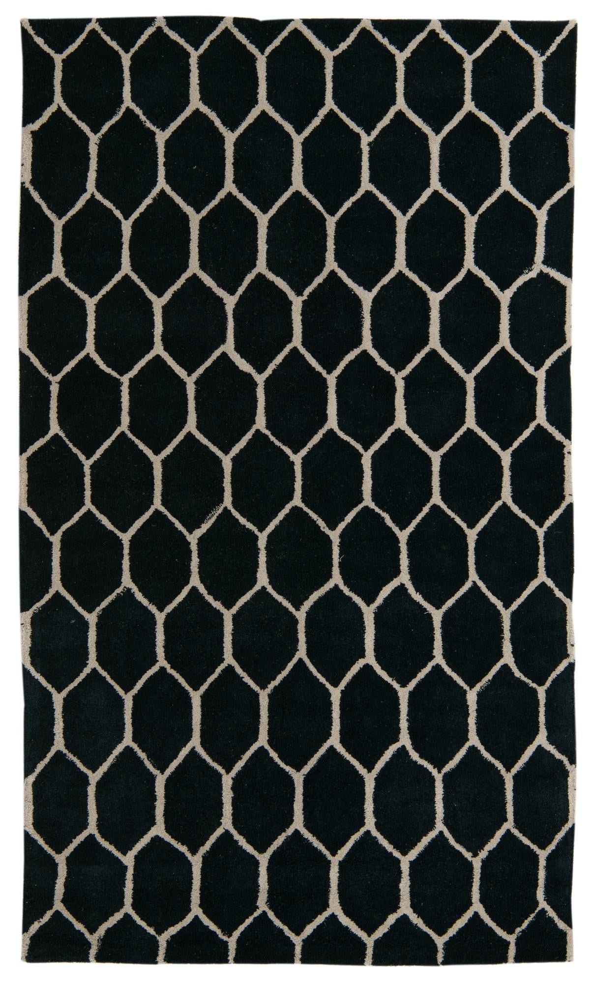 4' 8 x 7' 10 Luna Rug
