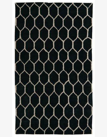 4' 8 x 7' 10 Luna Rug