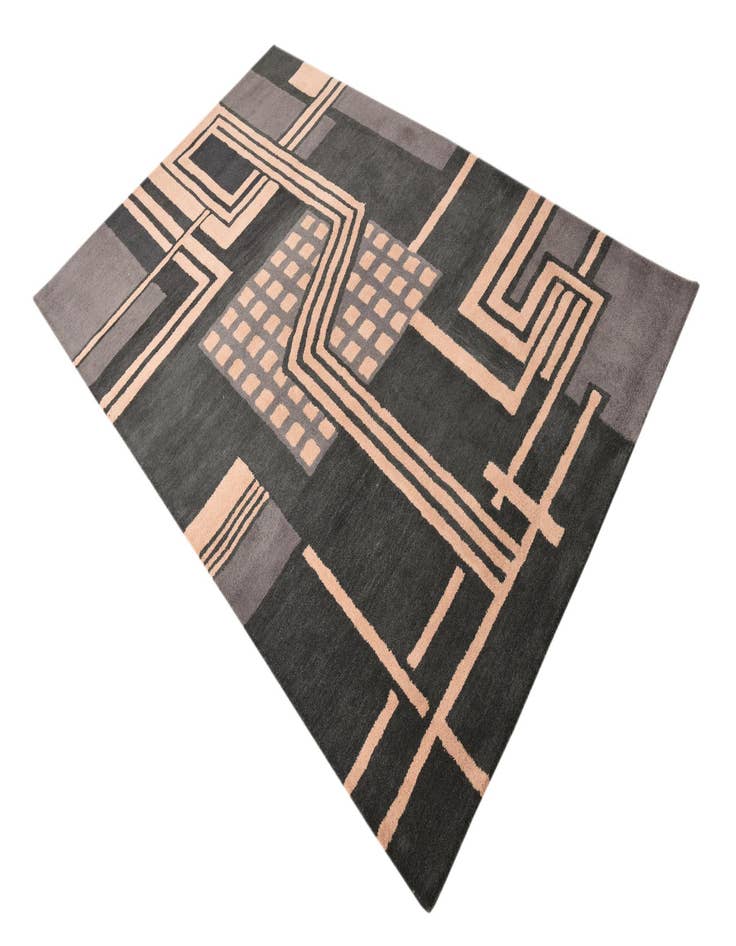 Detail image of 5' x 7' 11 Luna Rug