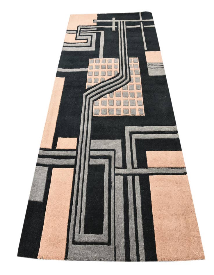 Detail image of 5' 1 x 7' 11 Luna Rug