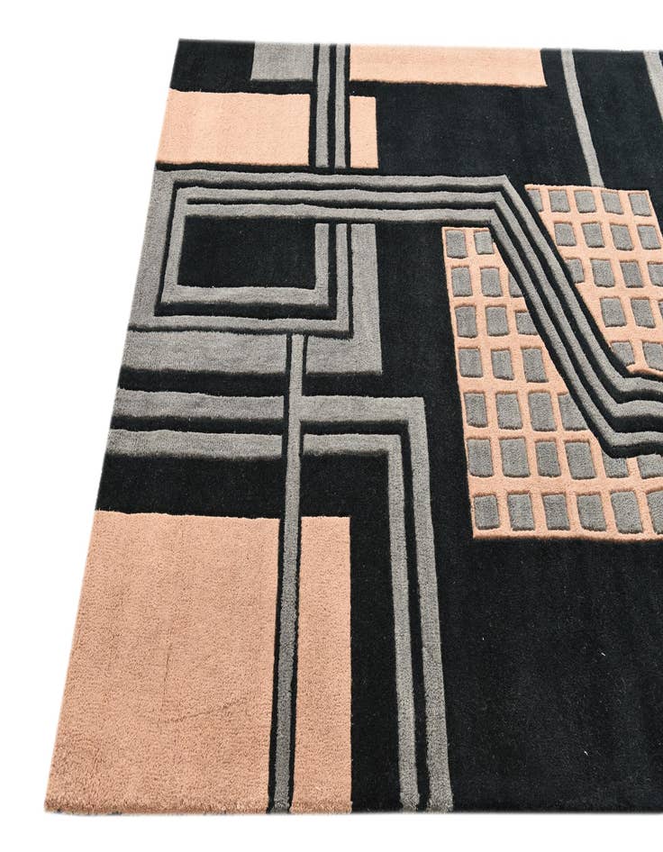 Detail image of 5' 1 x 7' 11 Luna Rug