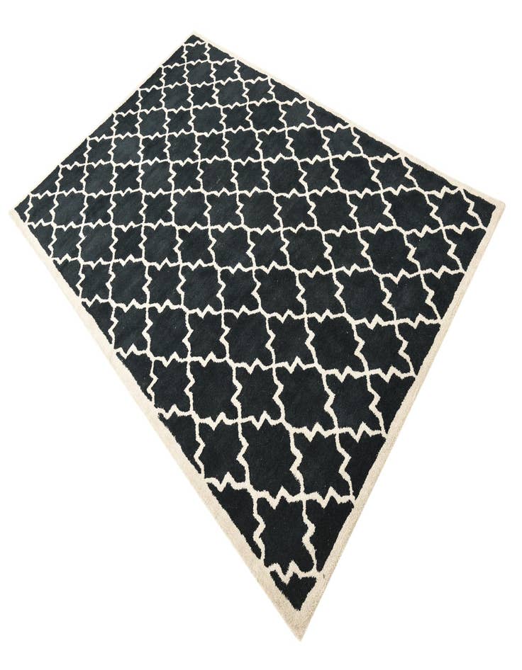 Detail image of 5' x 7' 10 Luna Rug