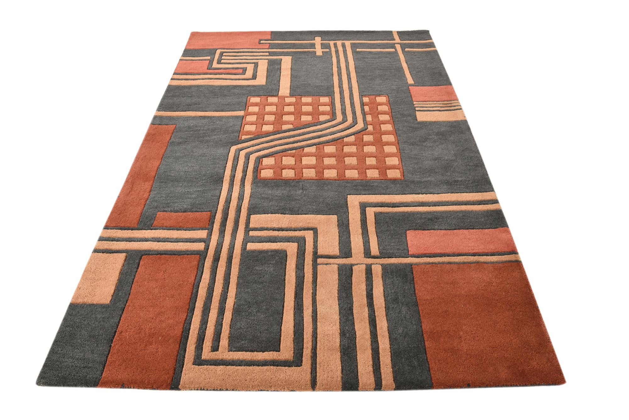 5' 1 x 7' 10 Luna Rug