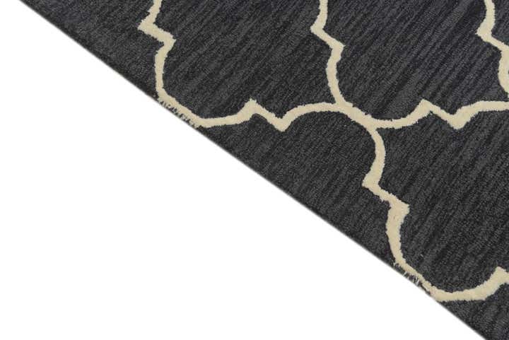 5' 1 x 8' Luna Rug