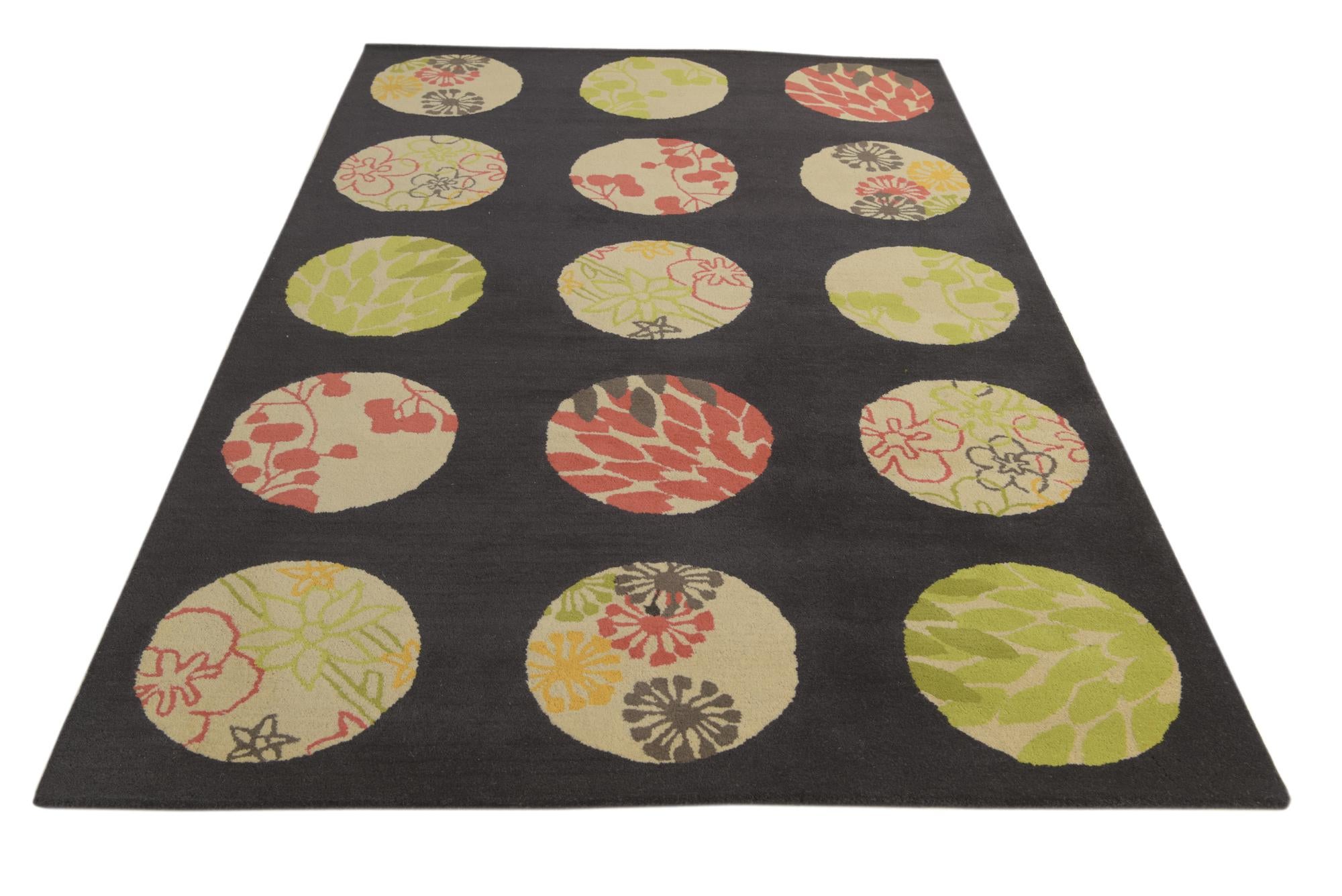 5' 1 x 8' Luna Rug