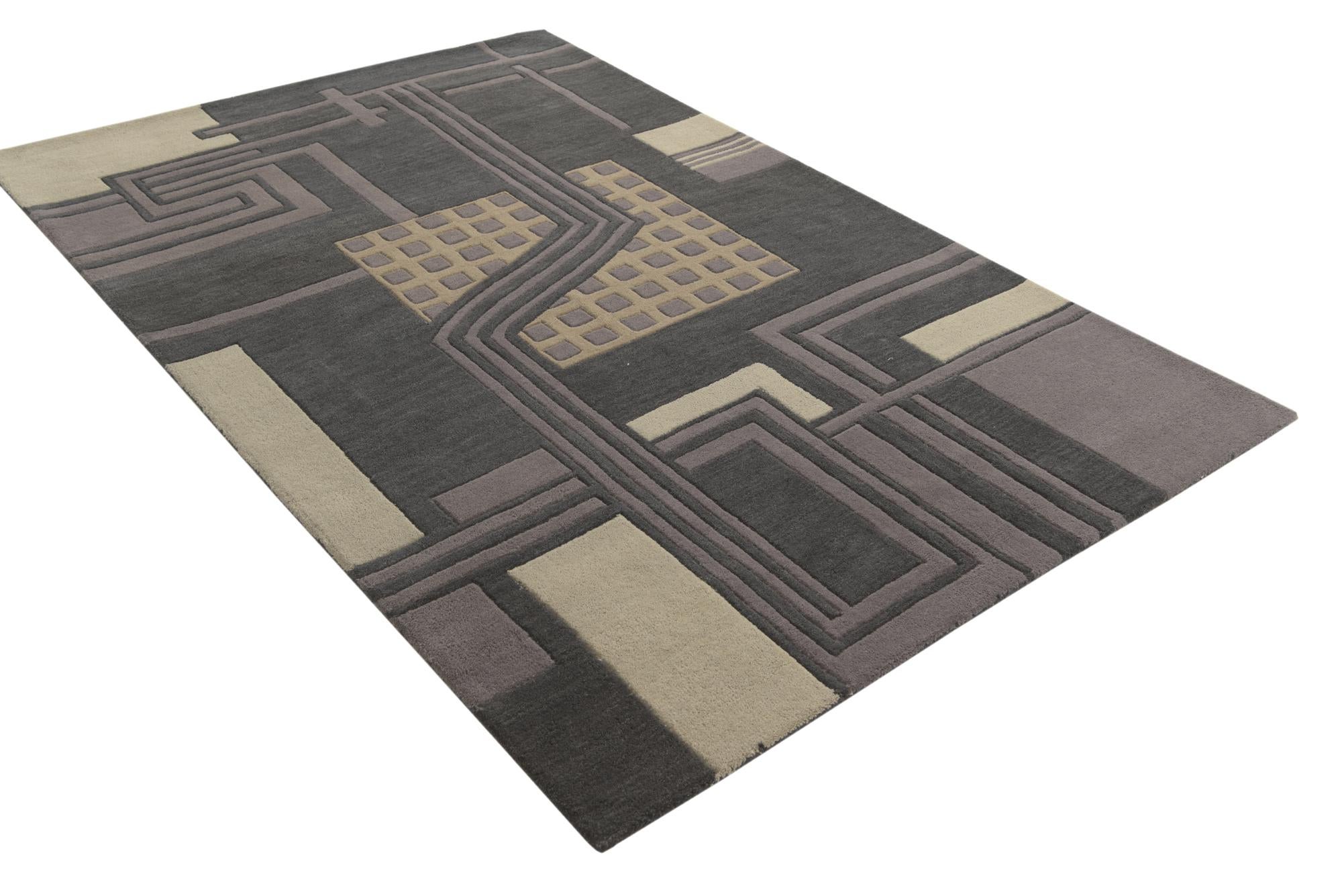 5' 1 x 8' Luna Rug