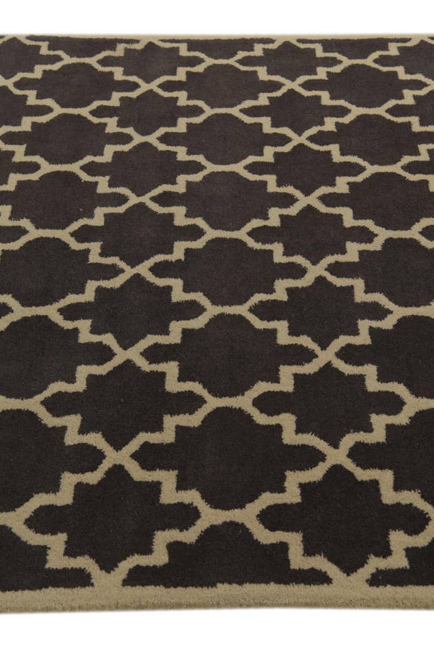 Detail image of 5' x 8' Luna Wool Rug