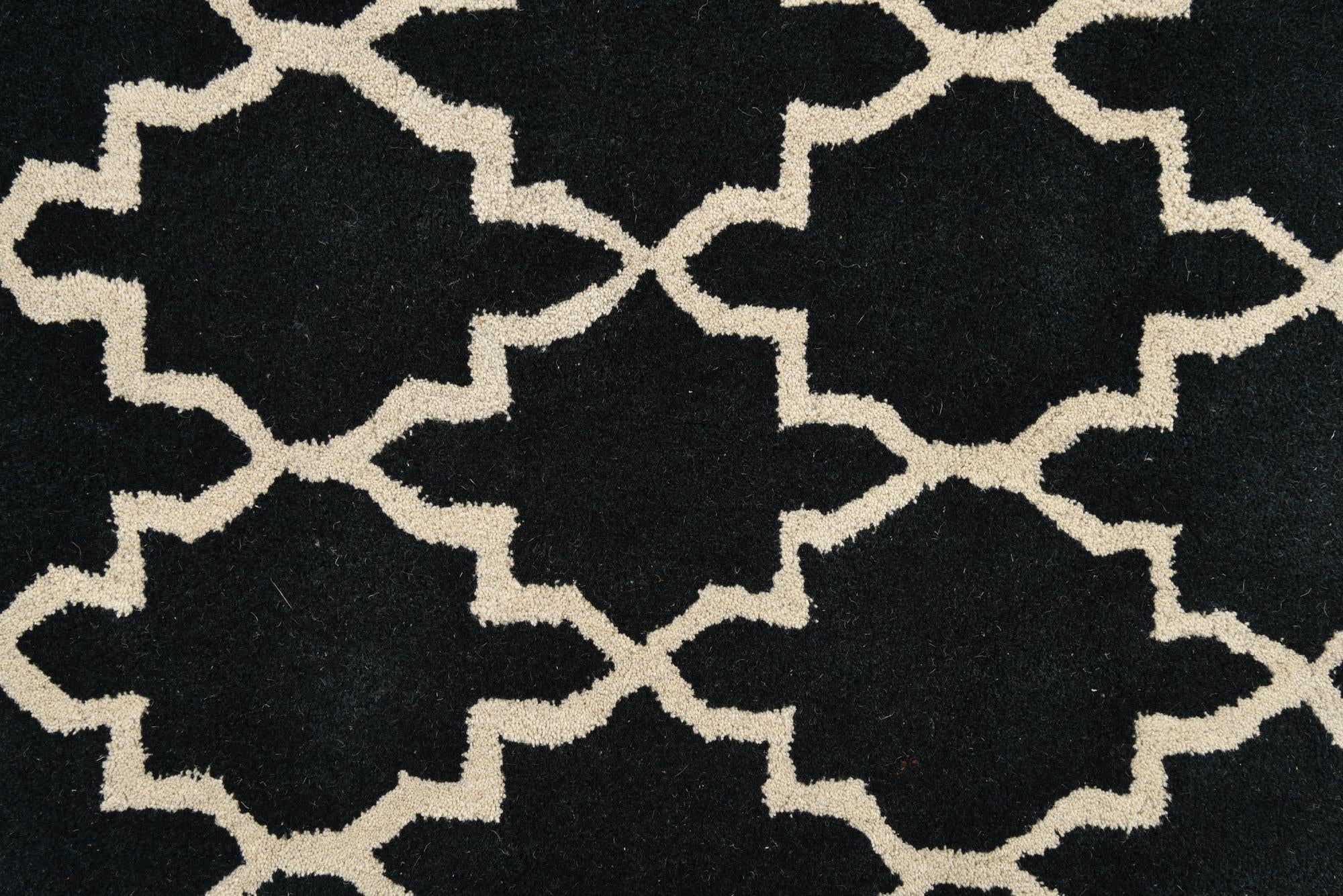 5' x 7' 11 Luna Wool Rug