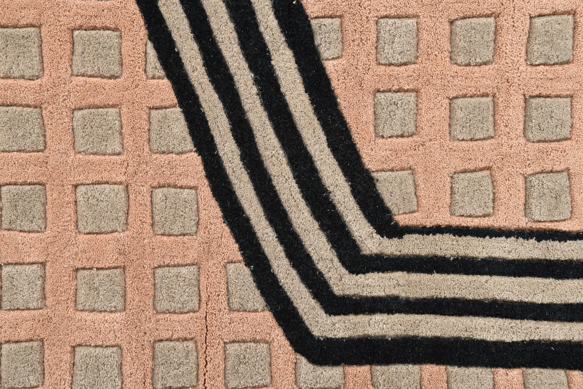 5' x 7' 11 Luna Wool Rug