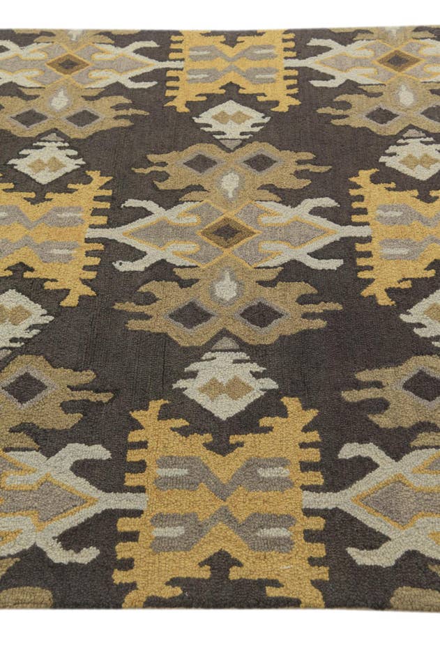 Detail image of 5' x 8' Luna Wool Rug