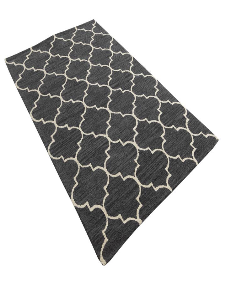 Detail image of 5' 1 x 8' 1 Luna Wool Rug