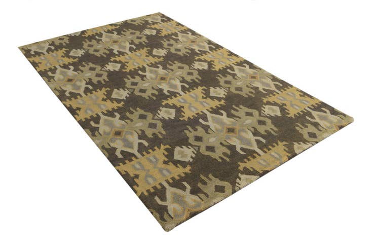 Detail image of 5' x 8' Luna Wool Rug