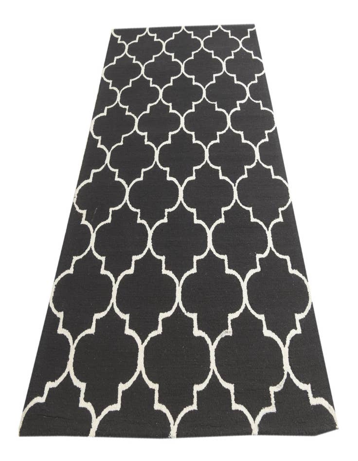 Detail image of 5' x 8' Luna Wool Rug