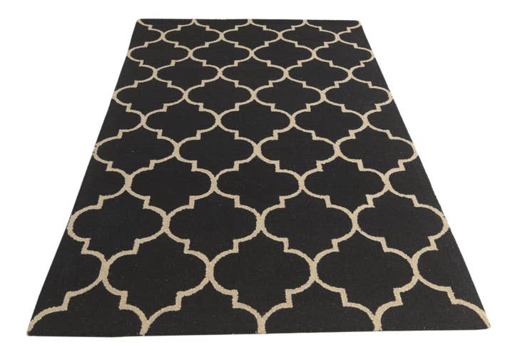 Detail image of 5' x 8' Luna Wool Rug