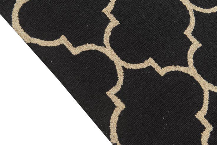 Detail image of 5' x 8' Luna Wool Rug
