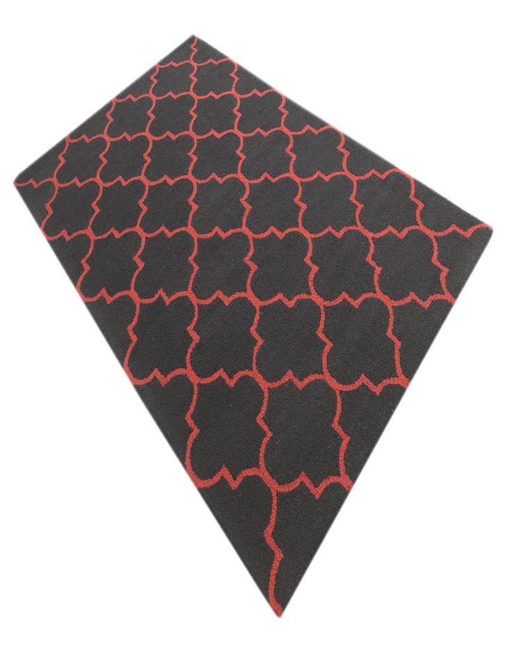 Detail image of 5' 1 x 8' 1 Luna Wool Rug