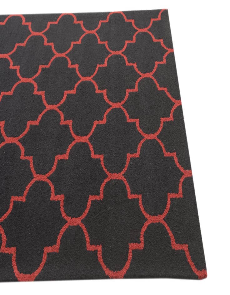 Detail image of 5' 1 x 8' 1 Luna Wool Rug