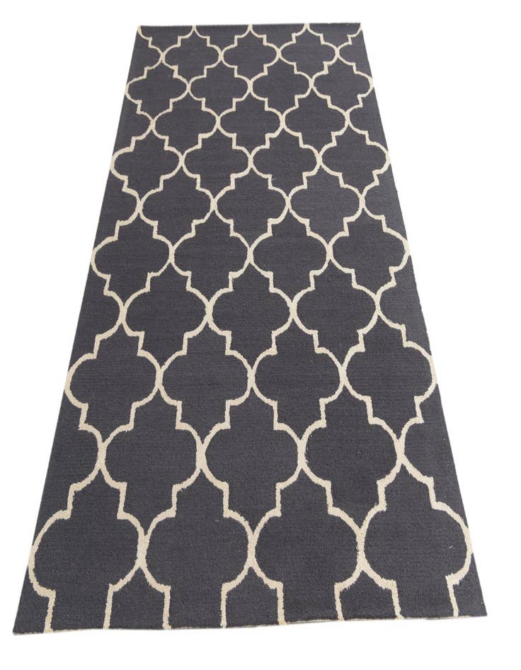 Detail image of 5' x 8' Luna Wool Rug