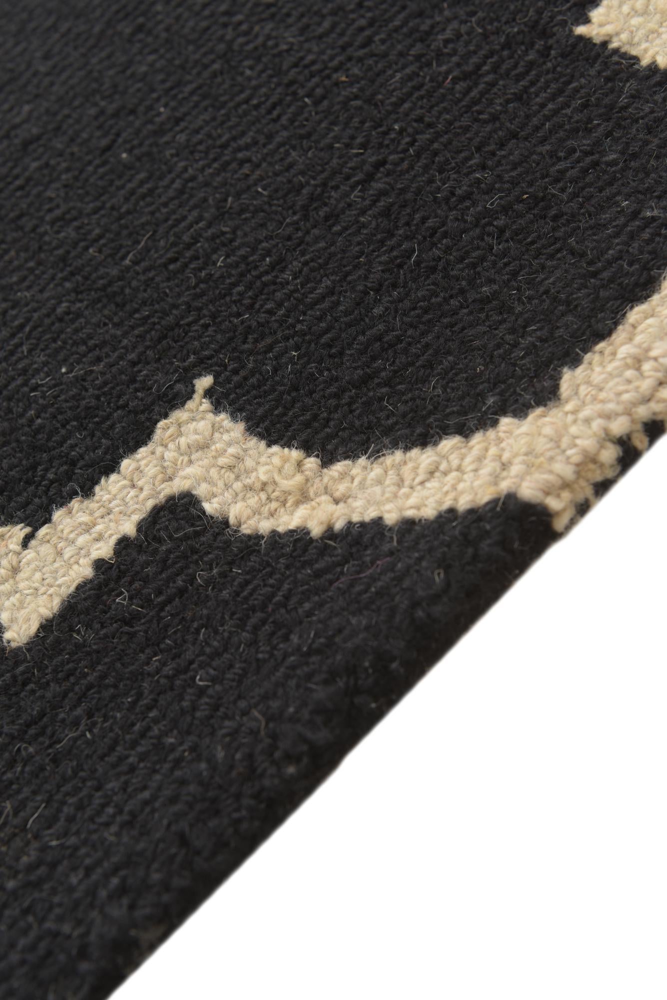 5' x 8' Luna Wool Rug