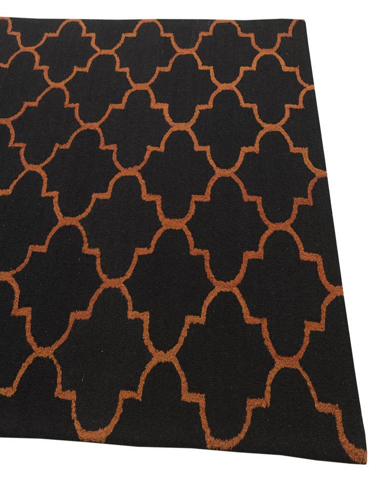 Detail image of 5' x 8' 1 Luna Wool Rug