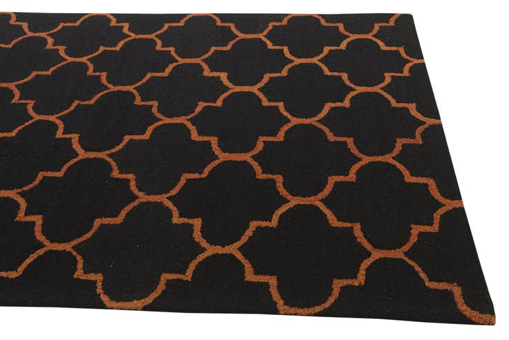 Detail image of 5' x 8' 1 Luna Wool Rug