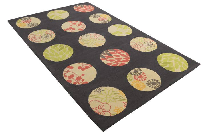 Detail image of 5' x 8' Luna Wool Rug