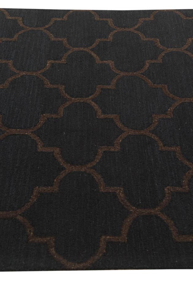 Detail image of 5' 1 x 8' Luna Wool Rug