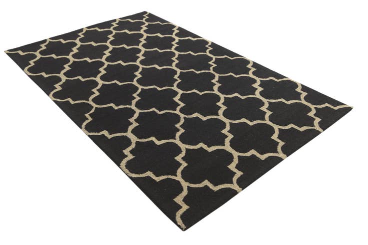 Detail image of 5' x 8' 1 Luna Wool Rug