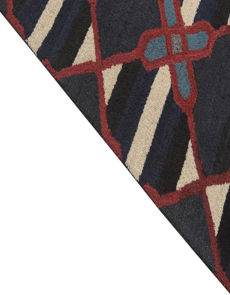 Detail image of 8' 1 x 10' 1 Luna Wool Rug