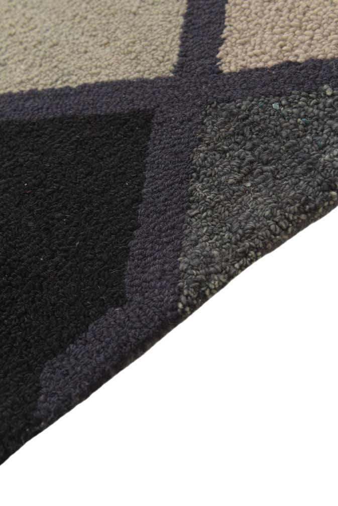 8' 1 x 10' 1 Luna Wool Rug