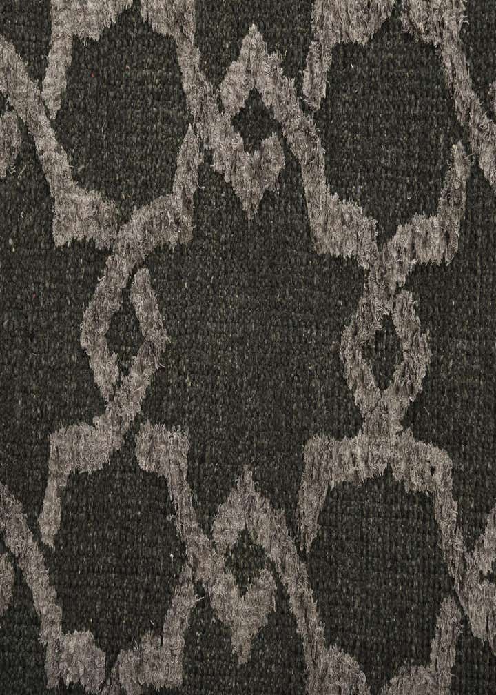 5' 9 x 8' 10 Hand Knotted Luna Rug