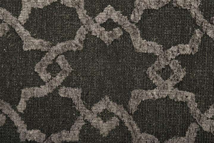 5' 9 x 8' 10 Hand Knotted Luna Rug