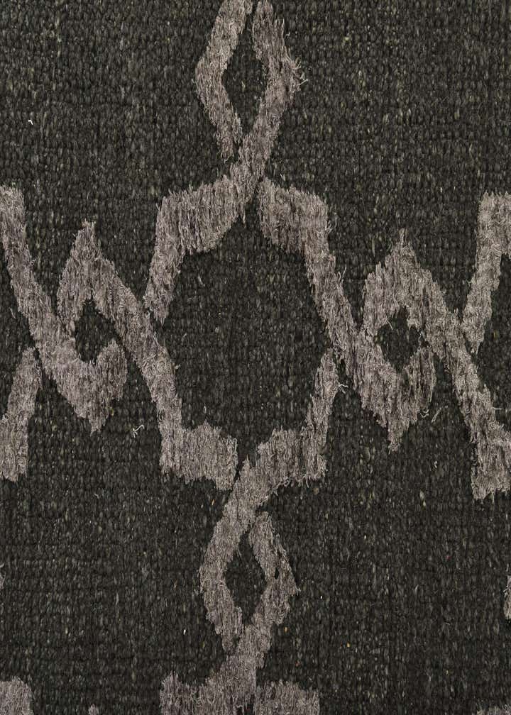 5' 9 x 8' 10 Hand Knotted Luna Rug