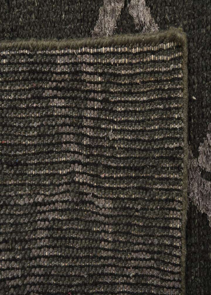 5' 9 x 8' 10 Hand Knotted Luna Rug