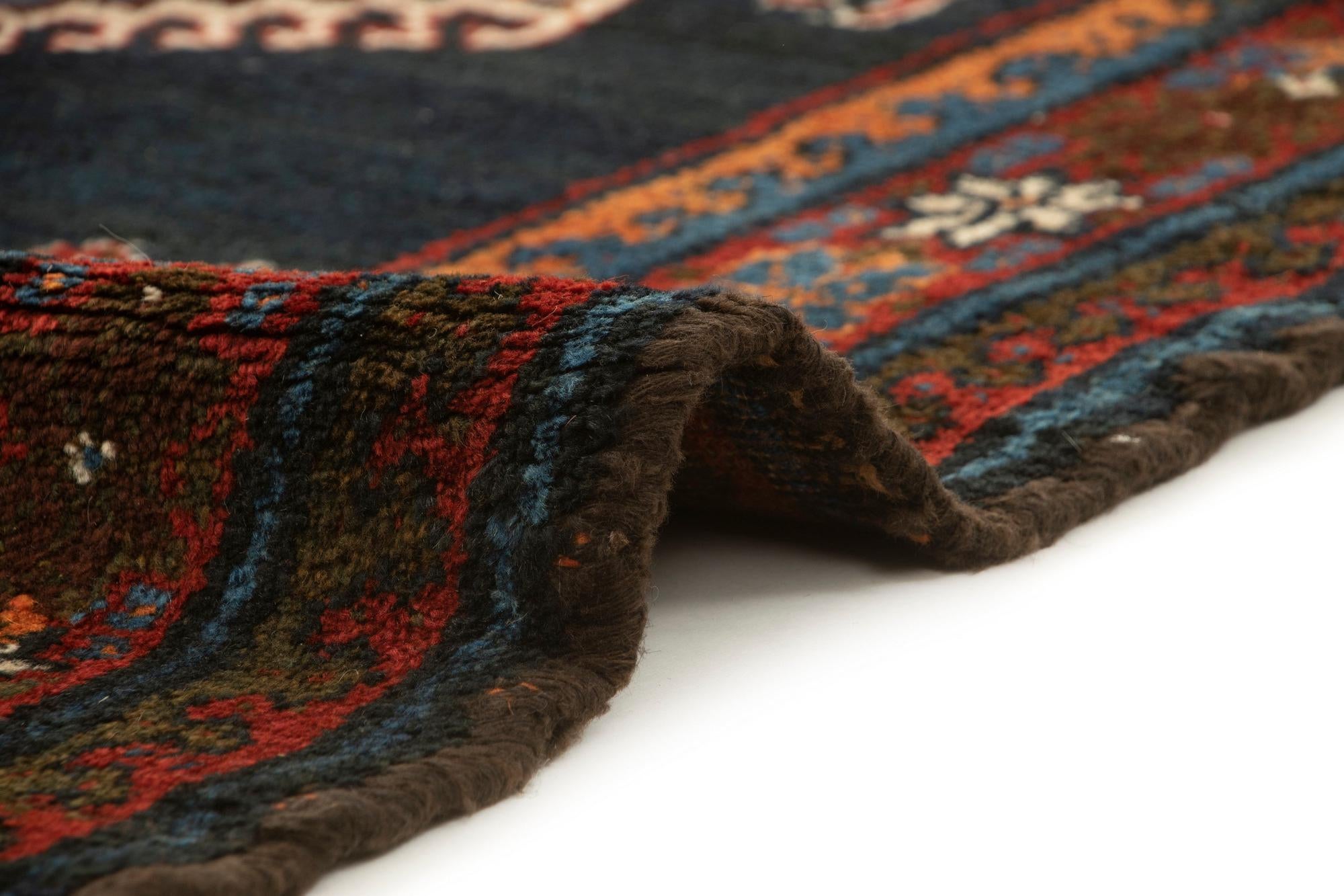 4' 11 x 8' 10 Luribaft Rug