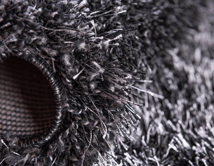 Detail image of 7' x 10' Luxe Solid Shag Rug