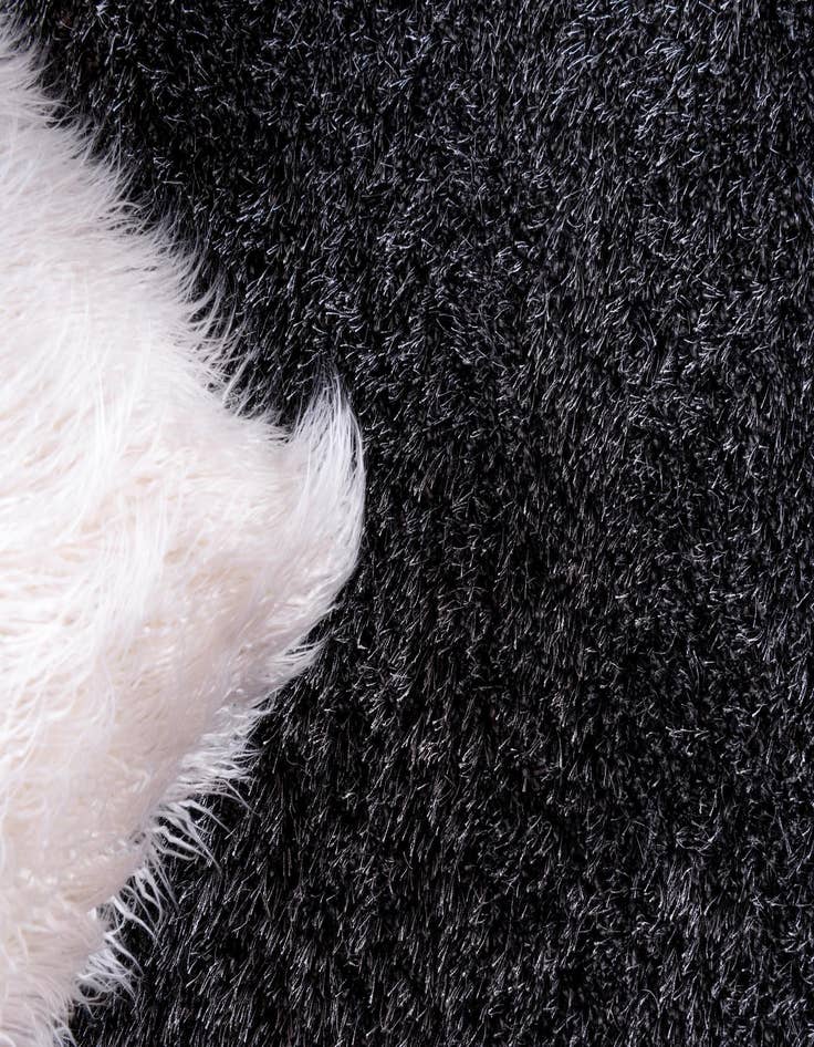 Detail image of 7' x 10' Luxury Solid Shag Rug