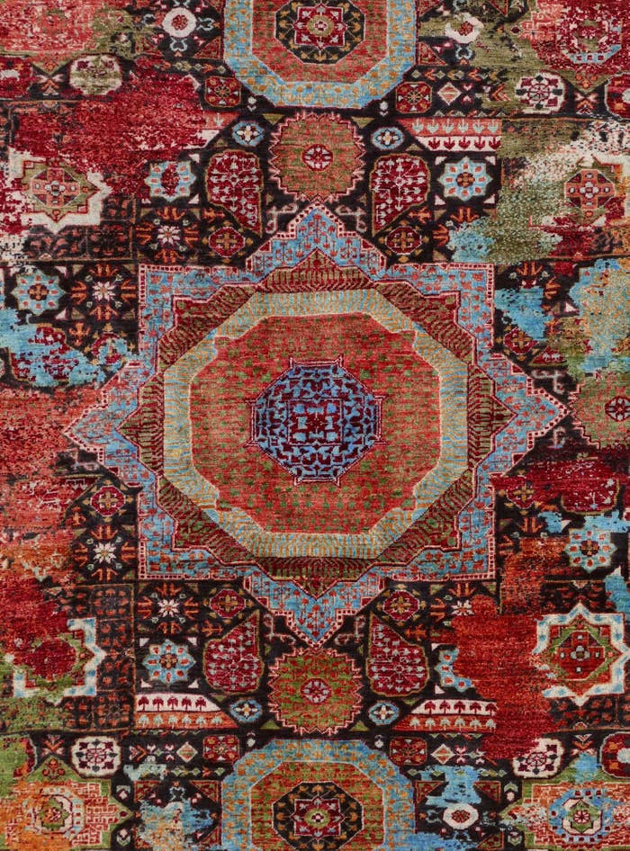 Detail image of 4' 10 x 6' 5 Hand Knotted Mamluk Ziegler Rug