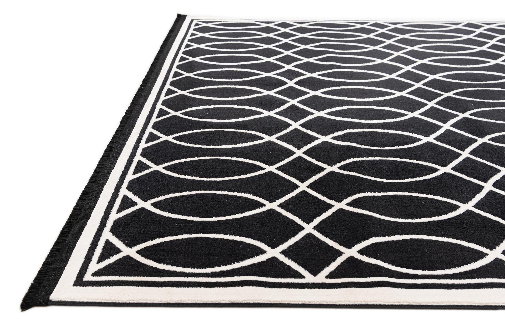 5' x 7' 7 Milano Rug