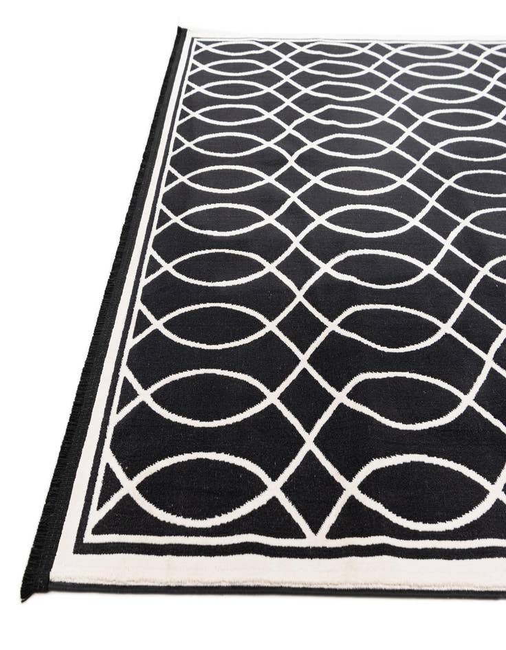 Detail image of 5' x 7' 7 Milano Rug