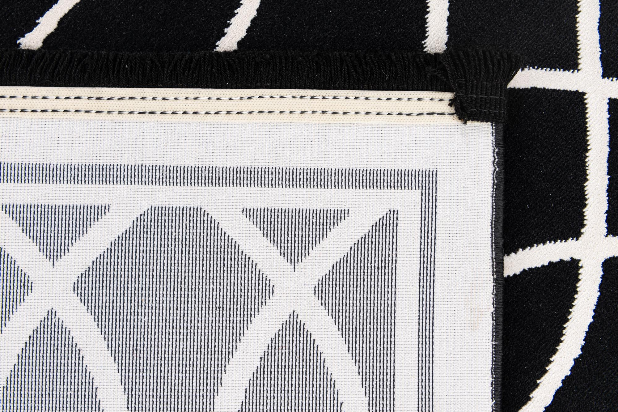 5' x 7' 7 Milano Rug