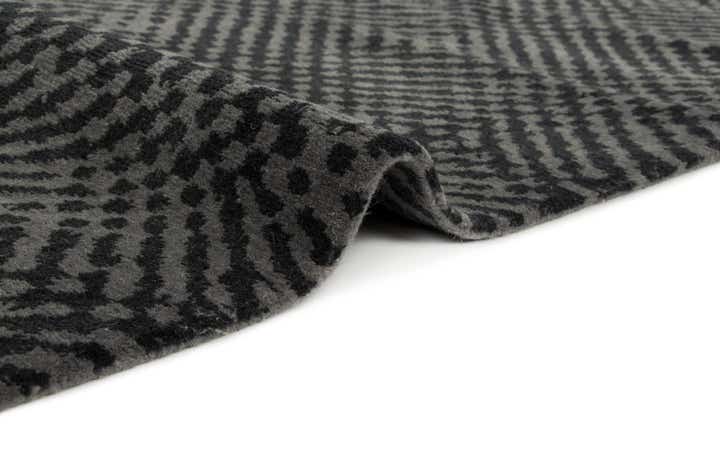 7' 7 x 10' Hand Knotted Modern Himalaya Wool Rug