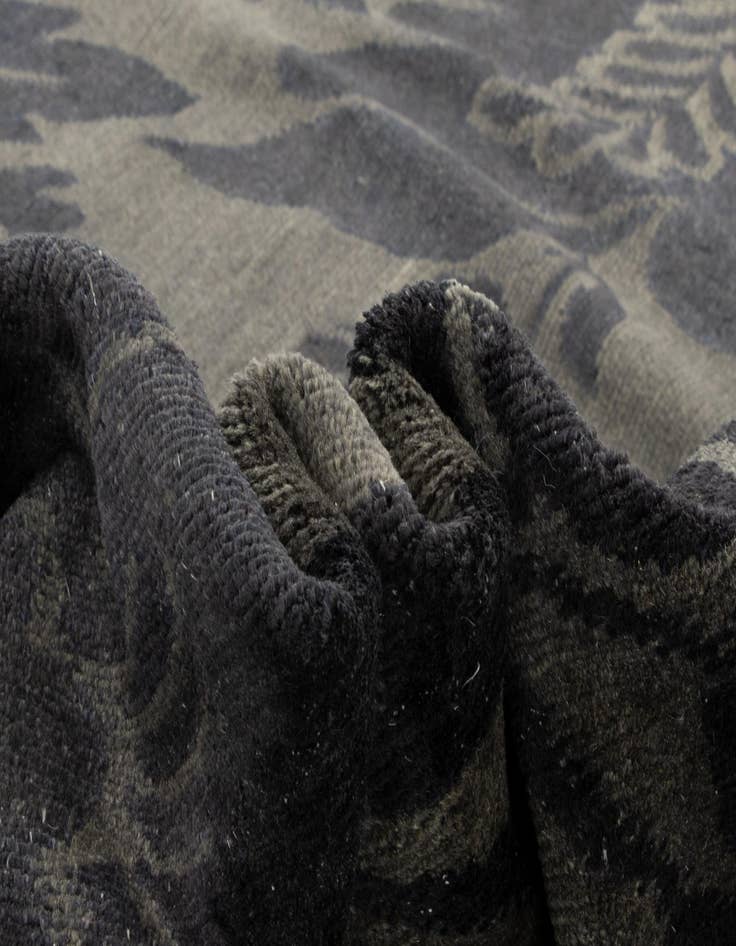 Detail image of 8' 2 x 9' 2  Hand Knotted Modern Nehmo Rug