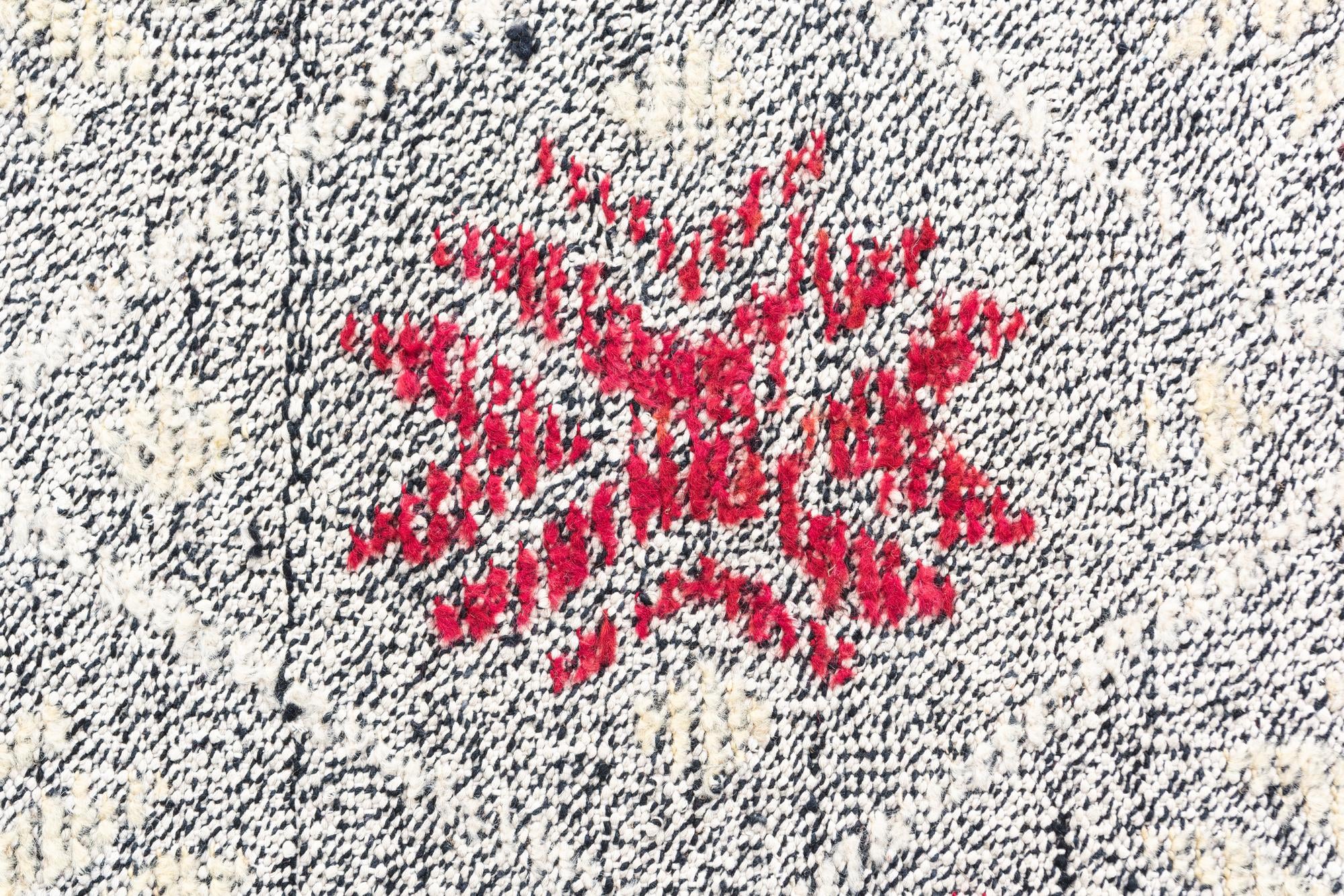 5' 9 x 8' 1 Hand Knotted Modern Ziegler Wool Rug