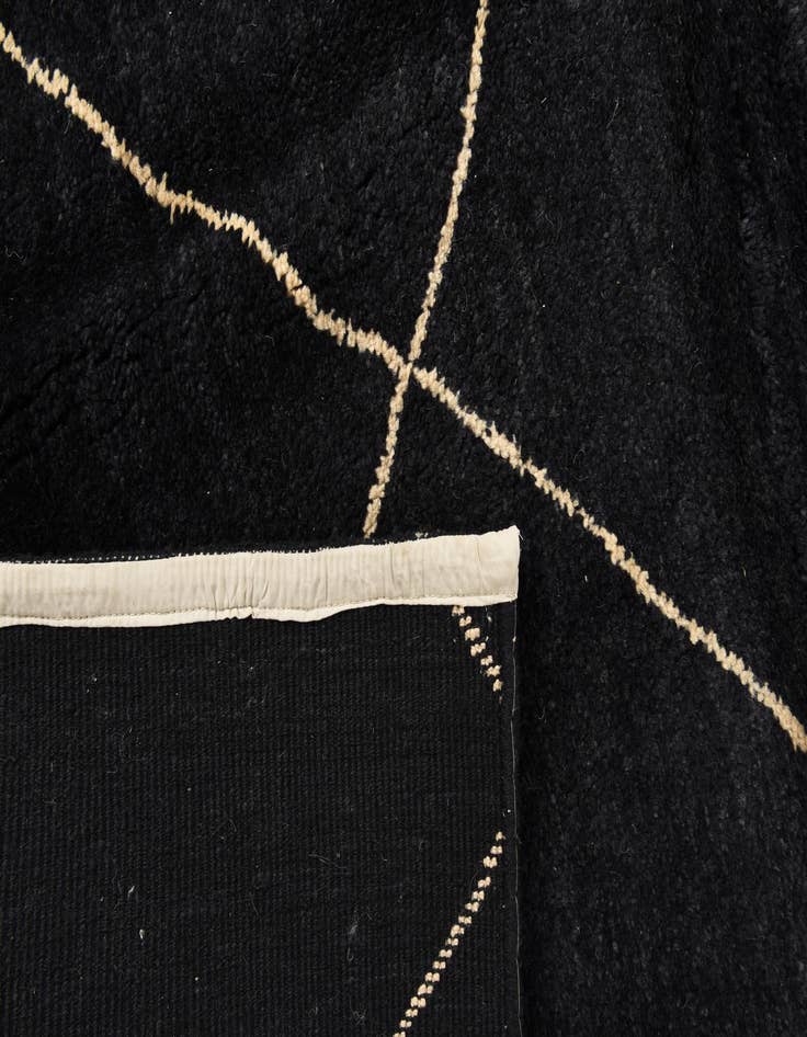 Detail image of 8' 2 x 10' 4  Hand Knotted Modern Ziegler Rug