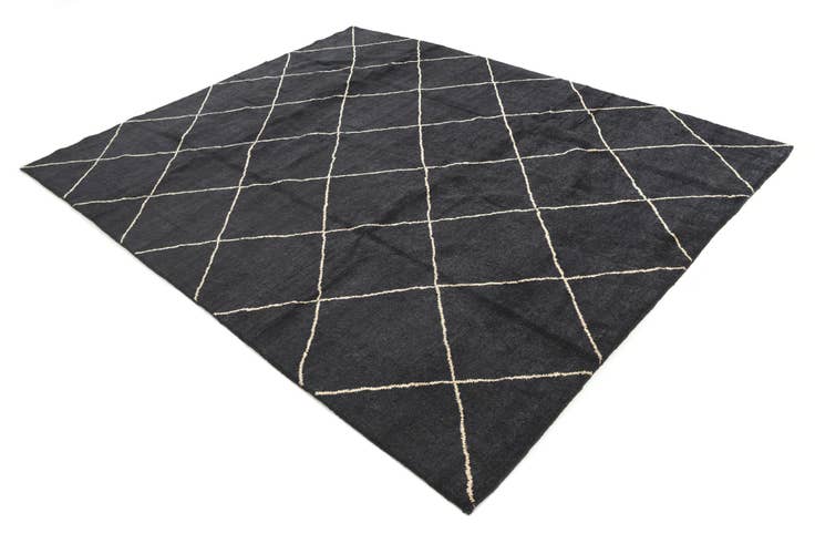 Detail image of 8' 2 x 10' 1 Hand Knotted Modern Ziegler Wool Rug