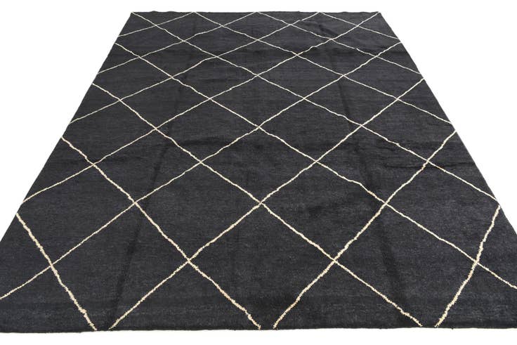 Detail image of 8' 2 x 10' 1 Hand Knotted Modern Ziegler Wool Rug