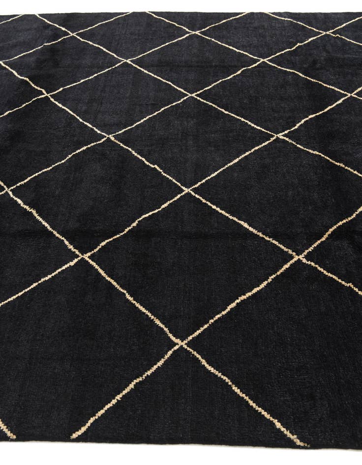 Detail image of 8' 2 x 10' 1  Hand Knotted Modern Ziegler Wool Rug