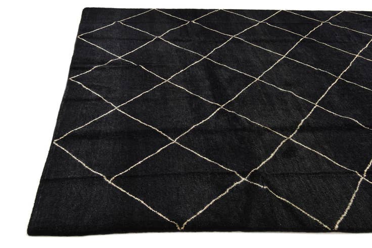 Detail image of 8' 3 x 10' 1 Hand Knotted Modern Ziegler Rug