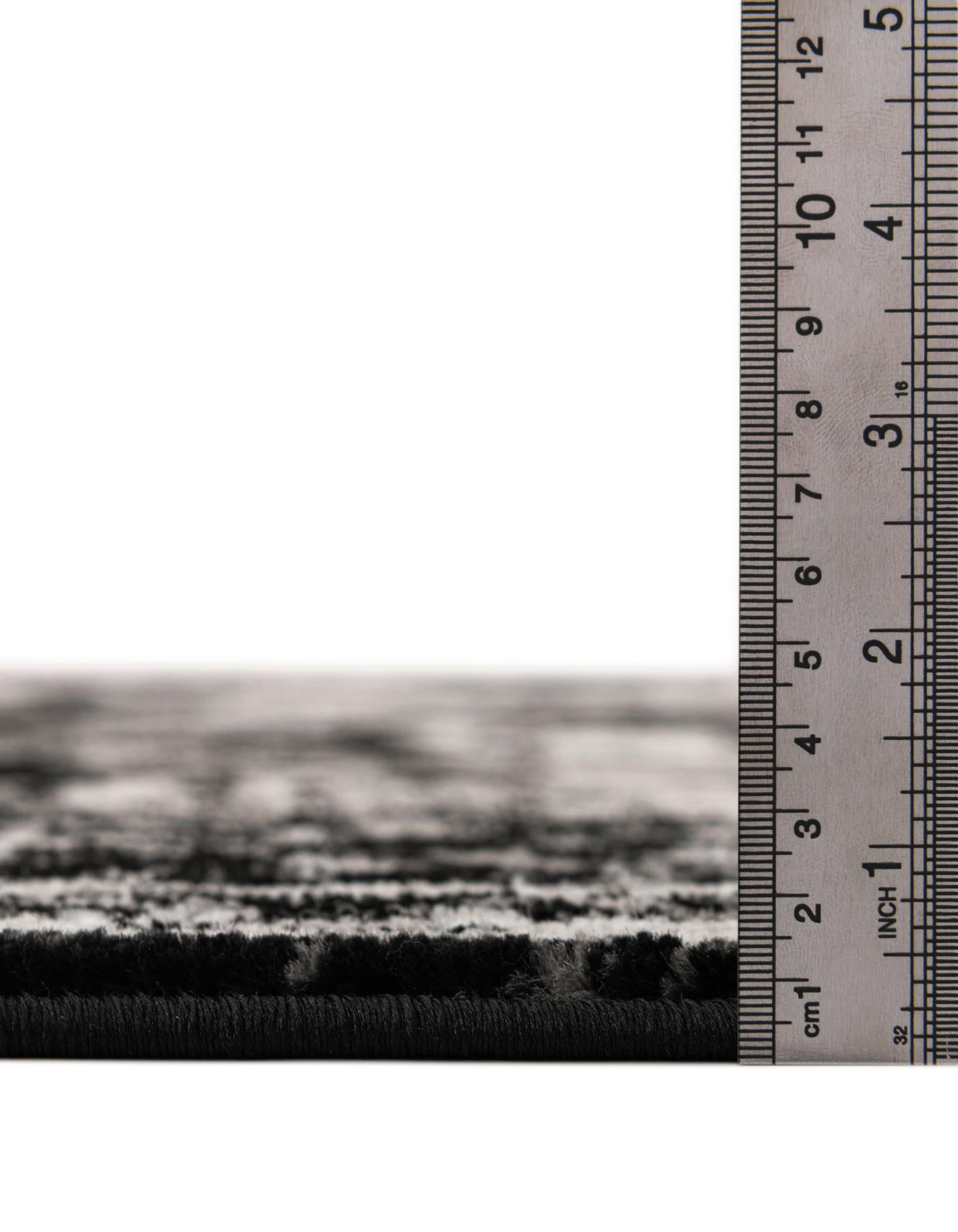 Black 5' 3 x 8' Monaco Rug eSaleRugs